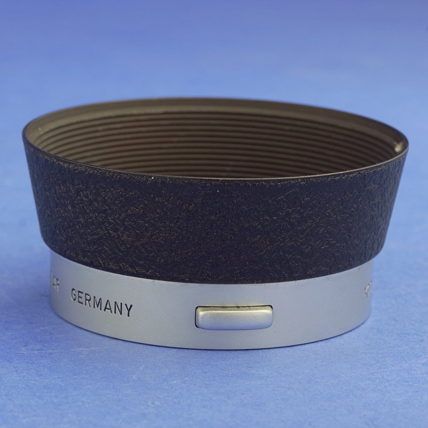 Leica XOOIM Lens Hood for Summilux 50mm Lenses Beautiful Condition