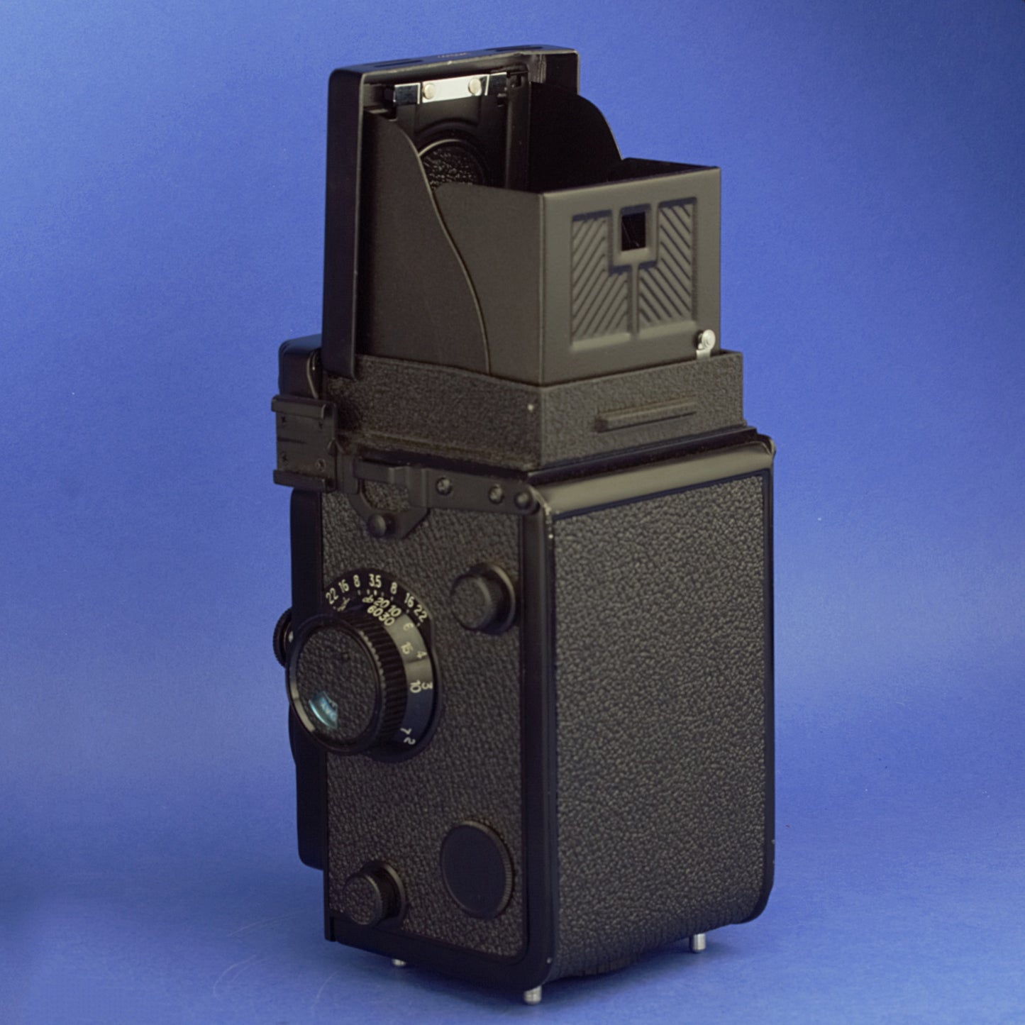 Yashica Mat-124G Medium Format Camera