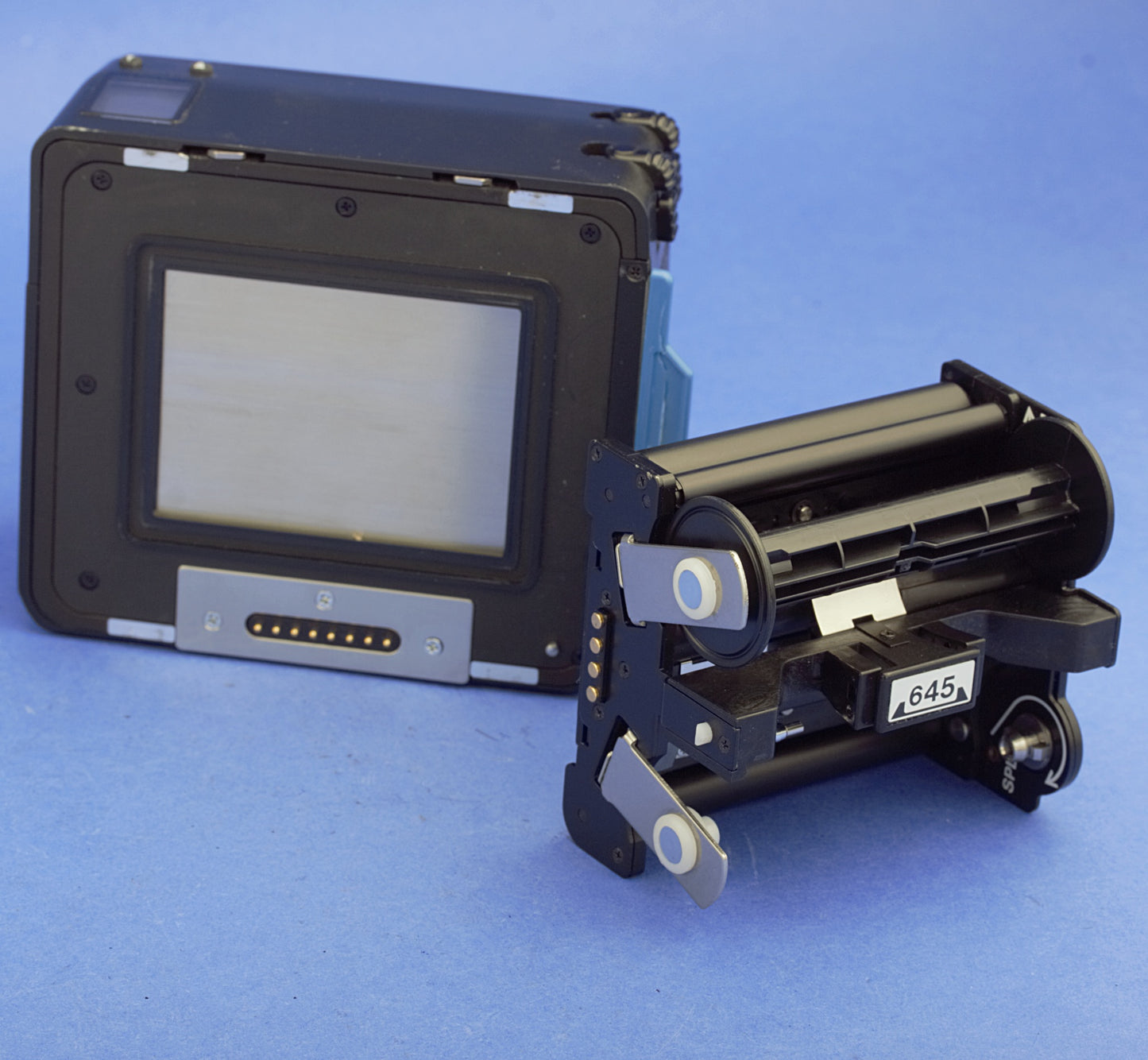 Mamiya 645 AFD Medium Format Camera Kit Beautiful Condition