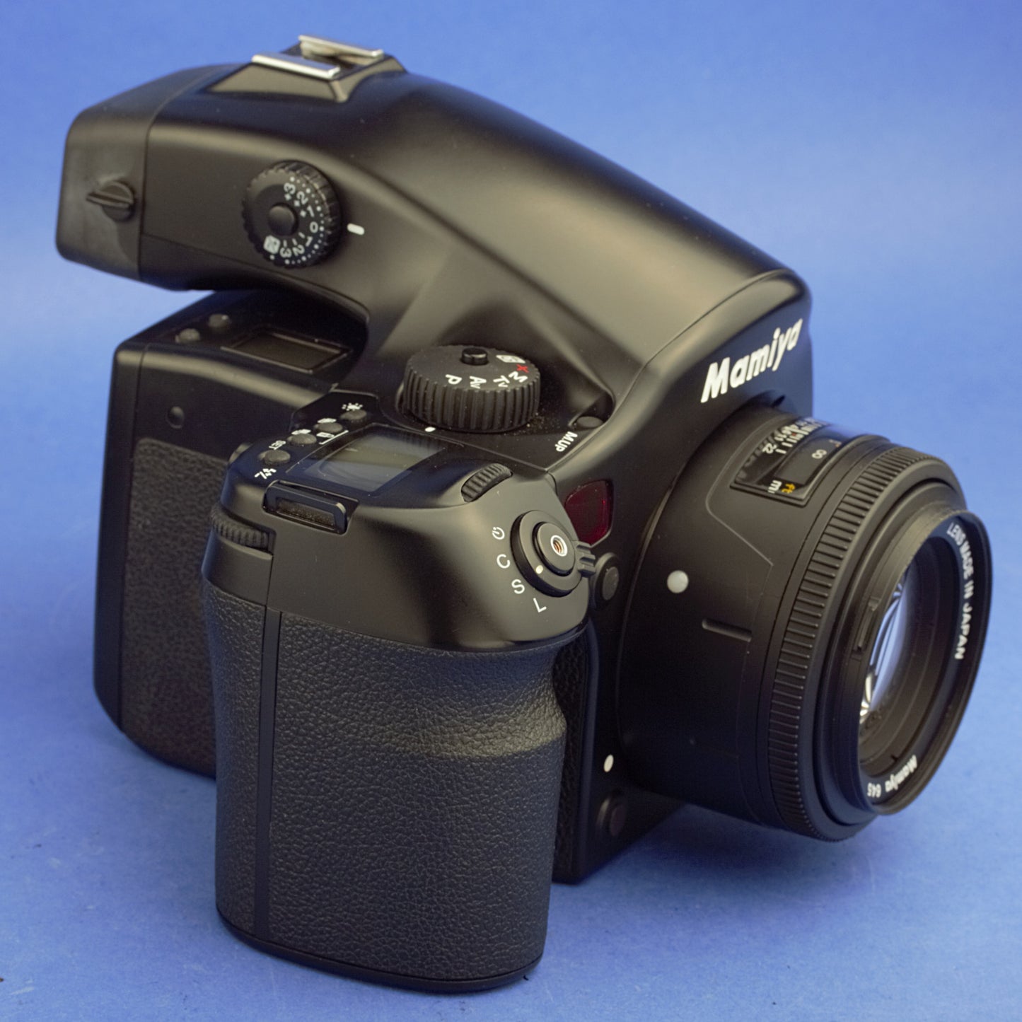 Mamiya 645 AFD II Medium Format Camera Kit Beautiful Condition