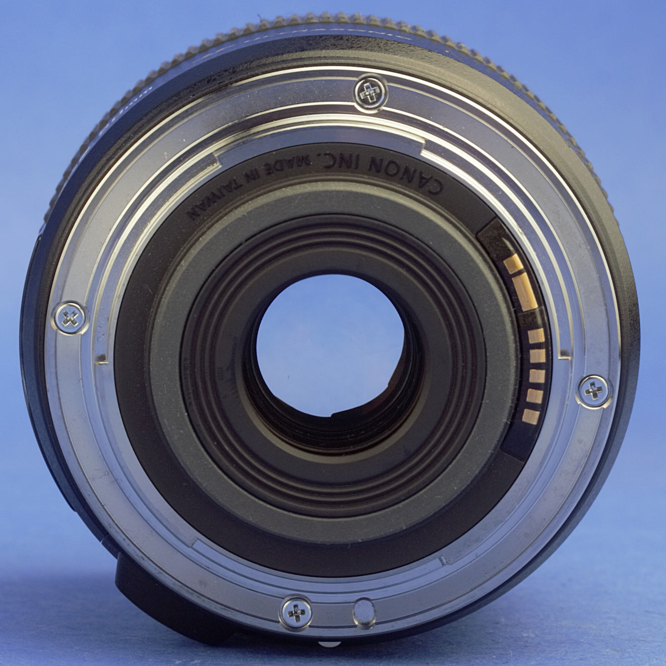 Canon EF-S 60mm 2.8 Macro Lens Beautiful Condition