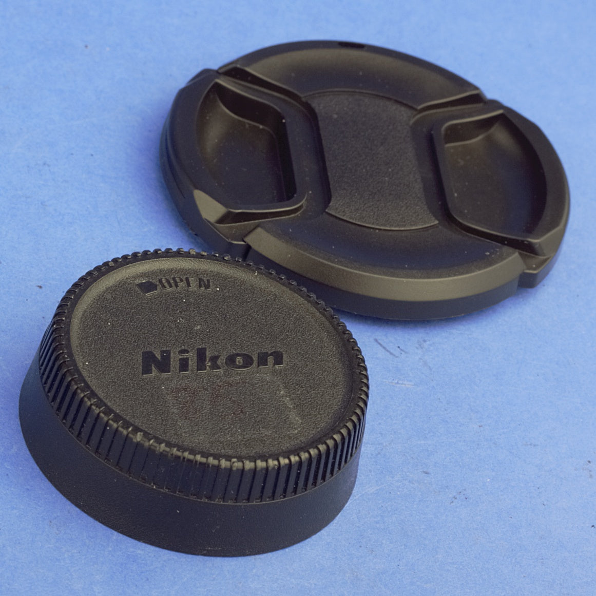 Nikon AF Nikkor 85mm 1.8 Lens