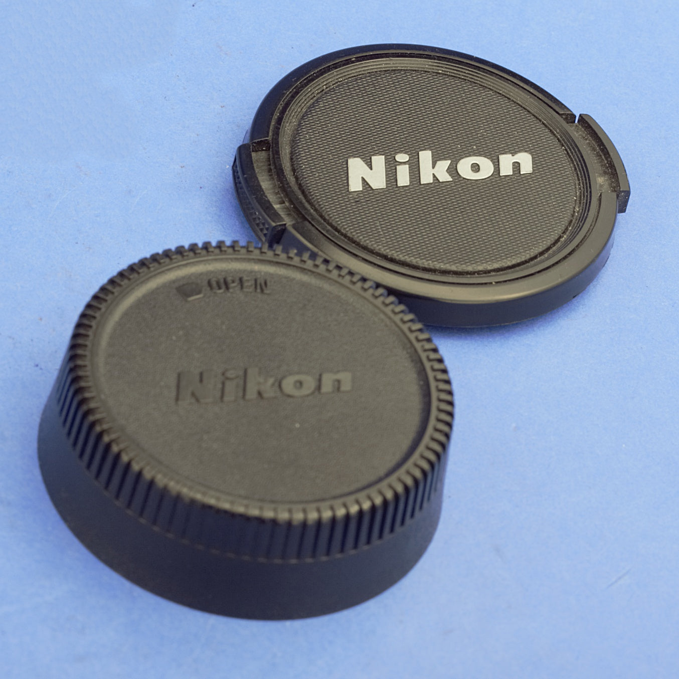 Nikon Nikkor 28mm F2 Ai Lens