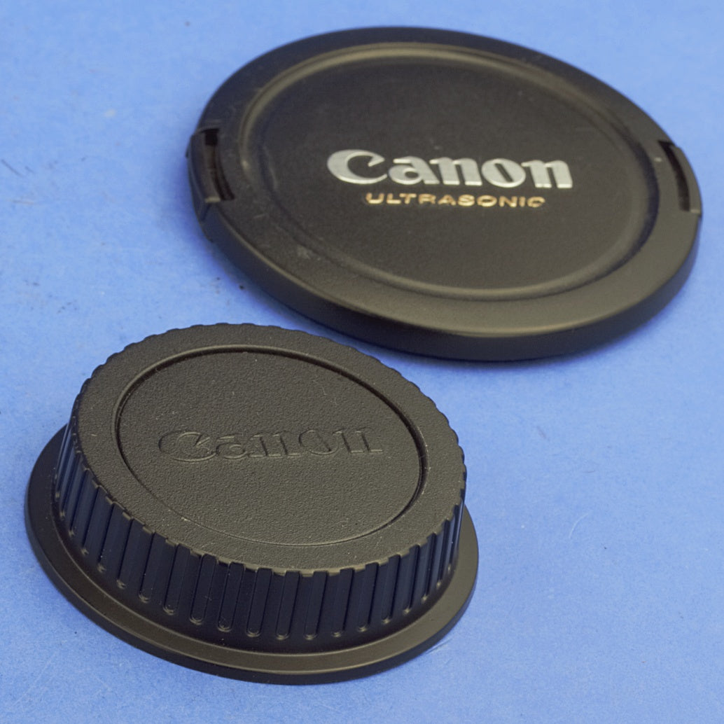 Canon EF 24-105mm F4 L IS II Lens Near Mint Condition