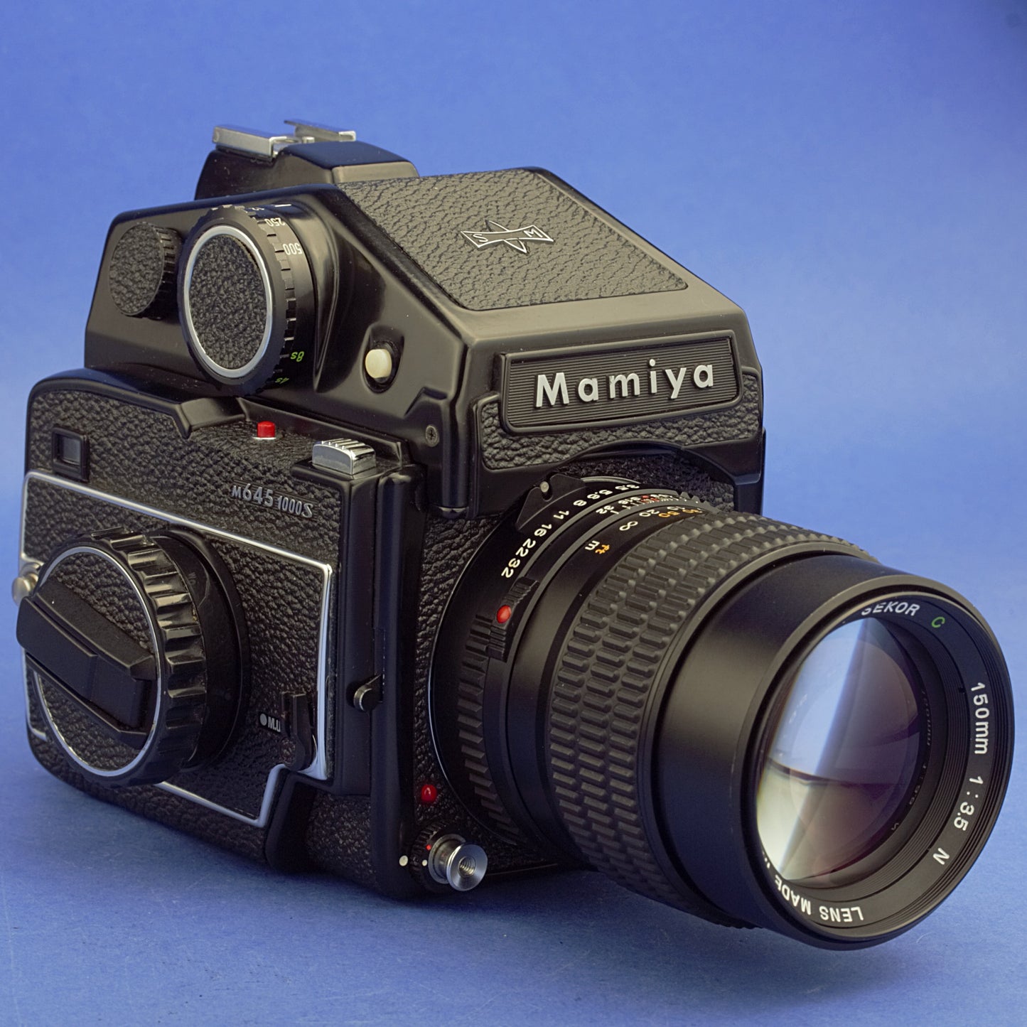 Mamiya M645 1000s Medium Format Camera Kit Beautiful Condition