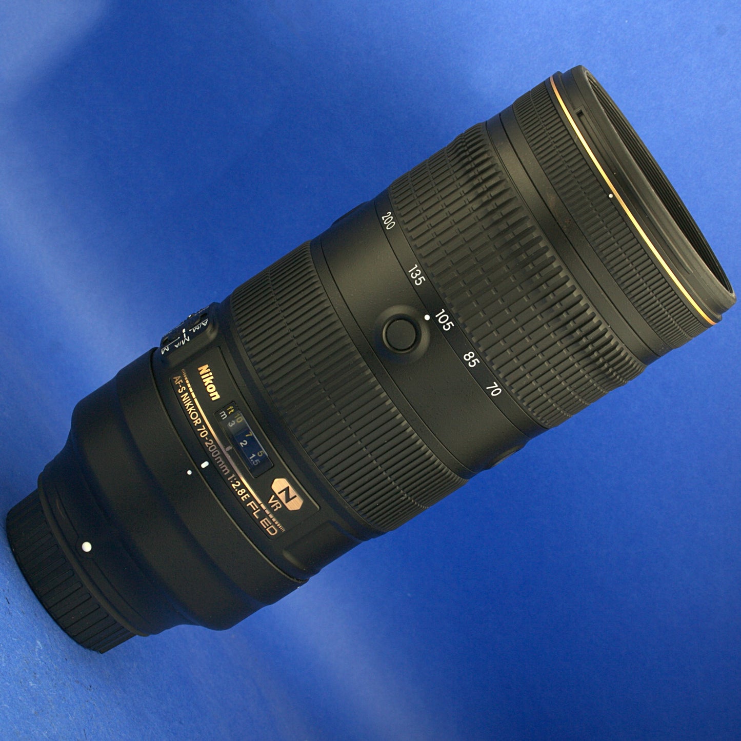 Nikon AF-S Nikkor 70-200mm 2.8E Lens US Model Mint Condition