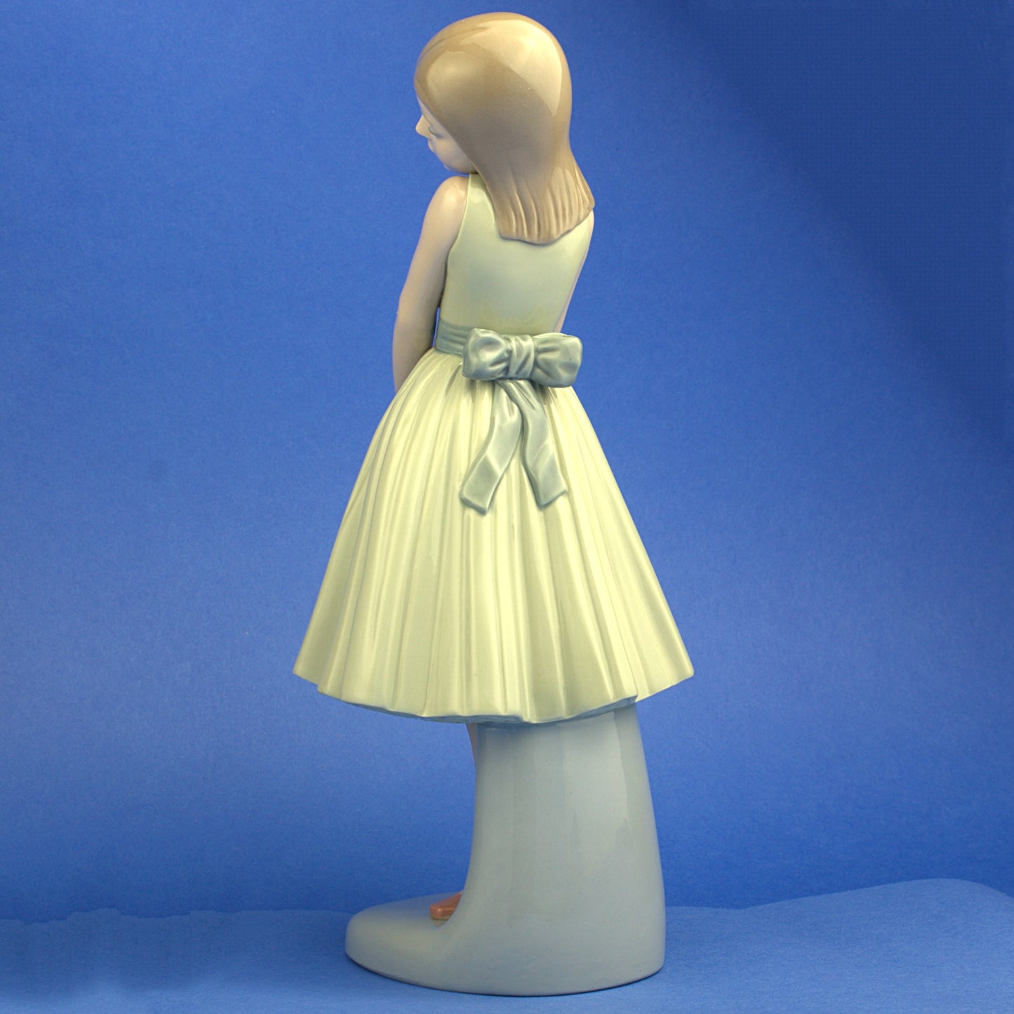 Lladro Ballet Girl Porcelain Figurine Handmade In Spain 5092 Mint Condition