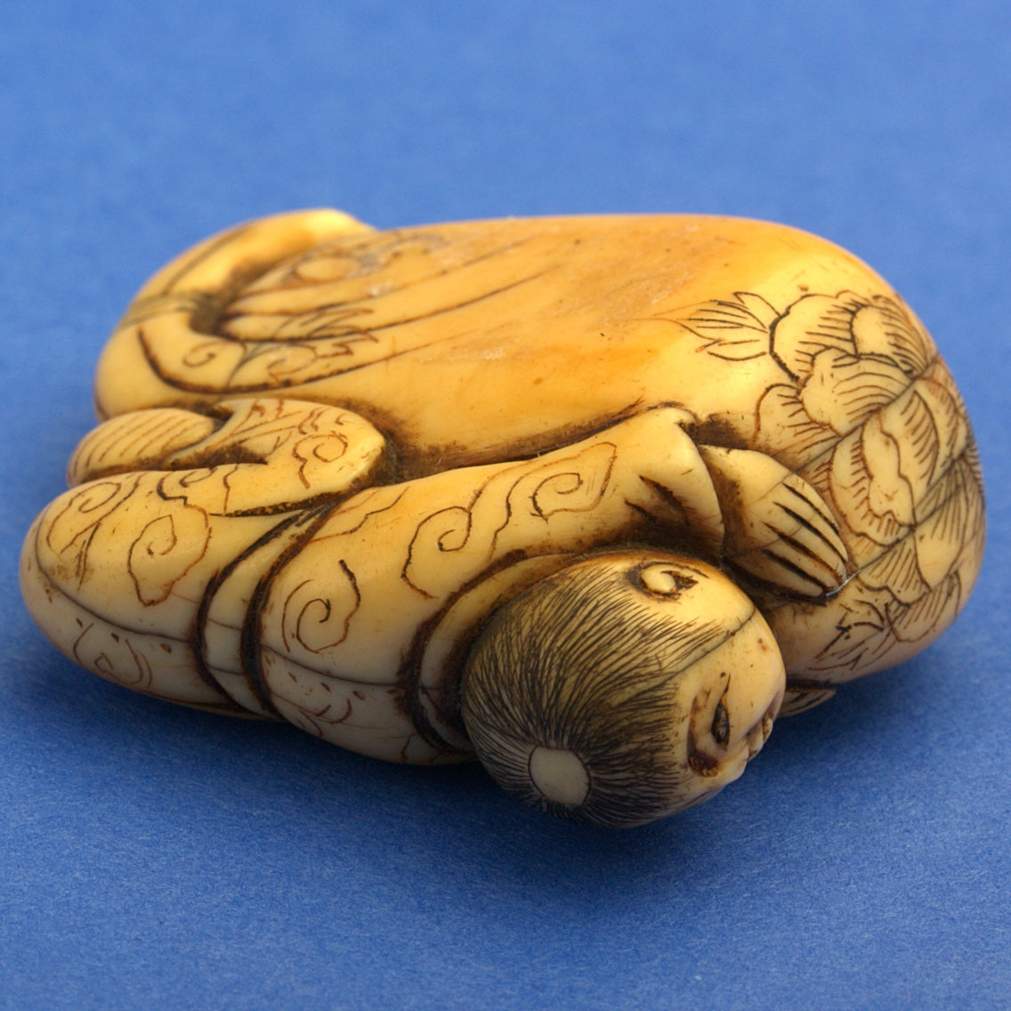 Netsuke Fine Quality Japanese Edo Period Carving
