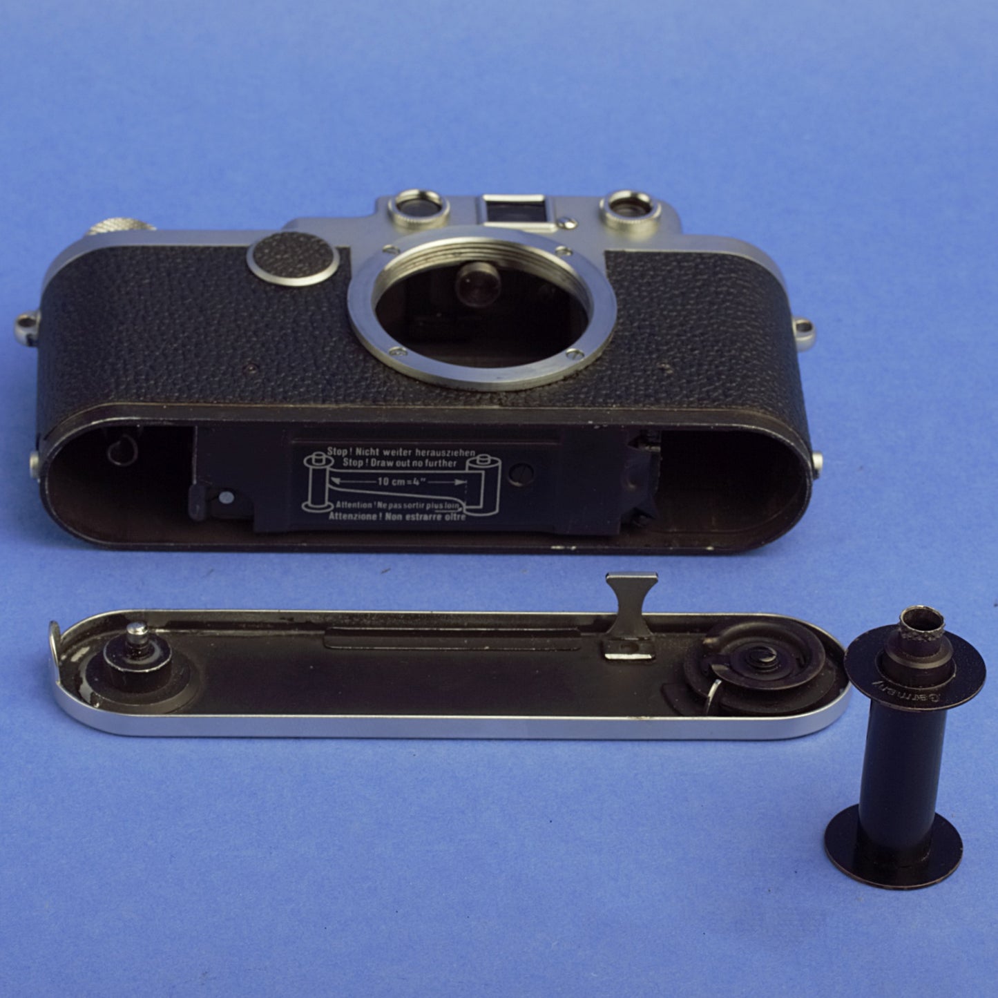 Leica IIF Rangefinder Camera Red Dial 1/1000