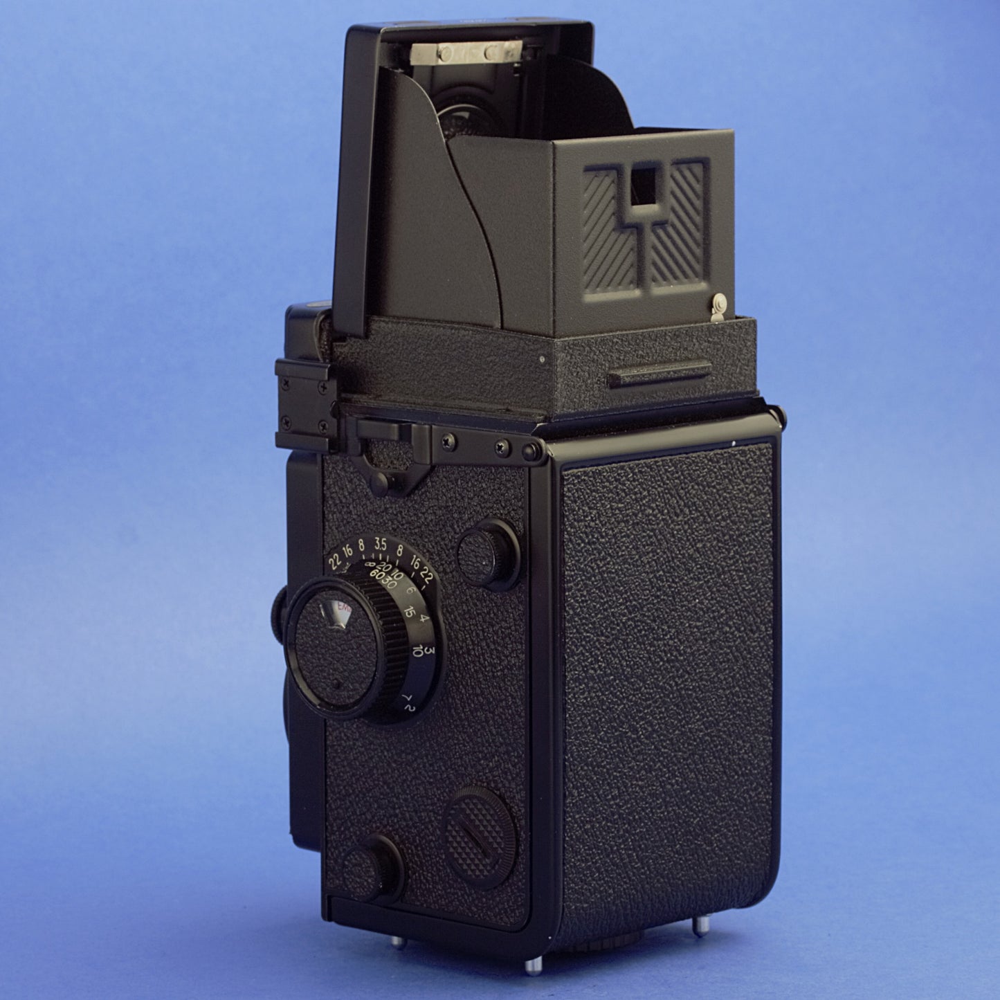 Yashica Mat-124G Medium Format Camera Near Mint Condition