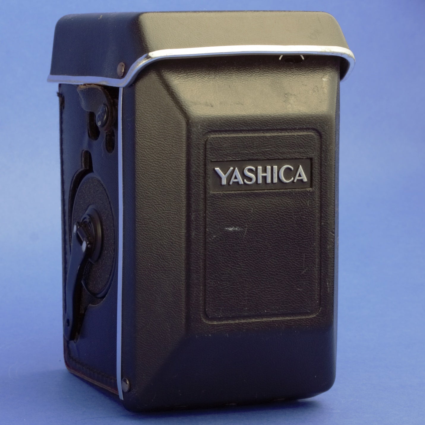 Yashica Mat-124G Medium Format Camera Near Mint Condition
