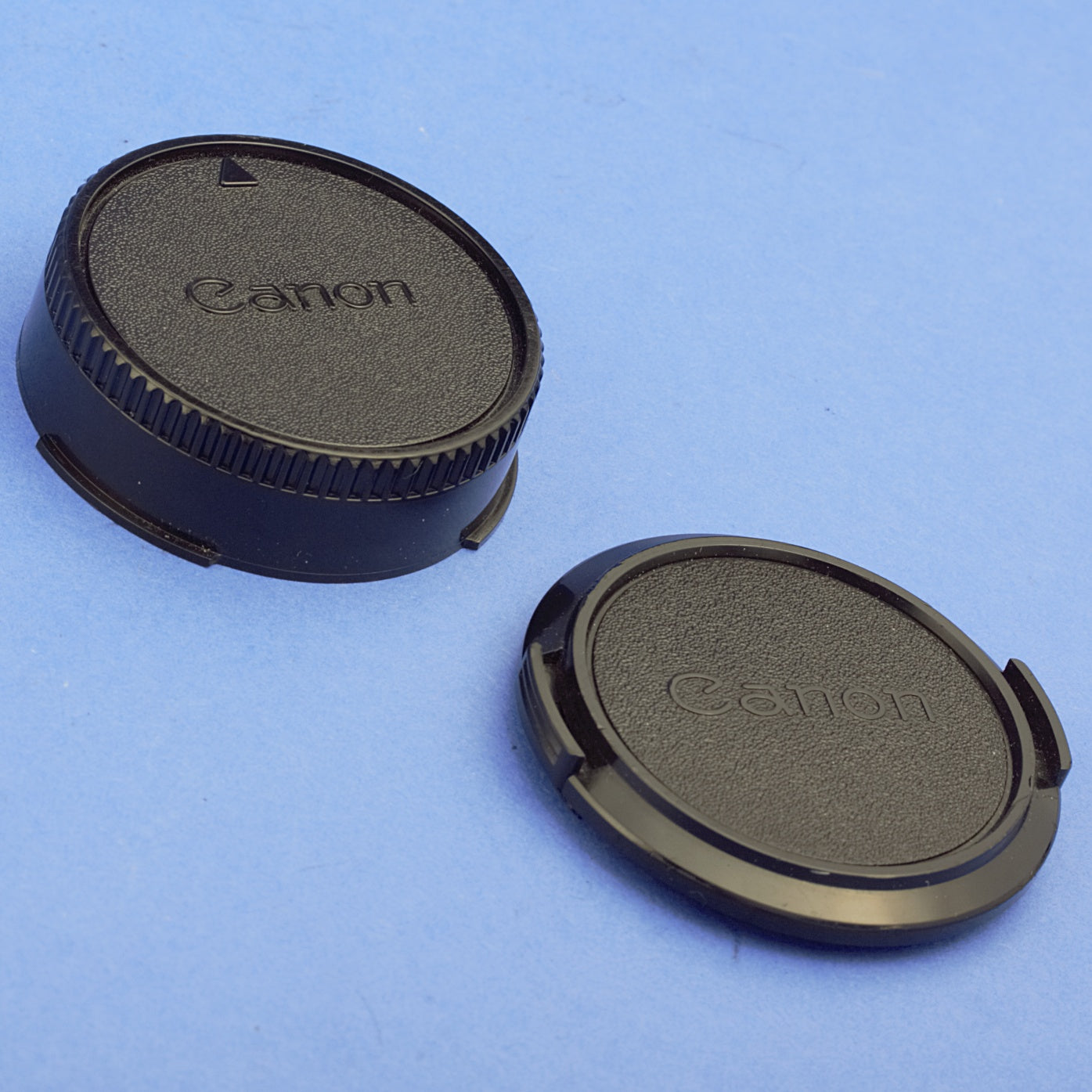 Canon FD 100mm 2.8 Lens Near Mint Condition