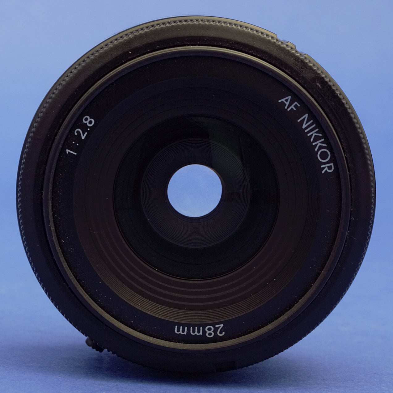 Nikon AF Nikkor 28mm 2.8 Lens
