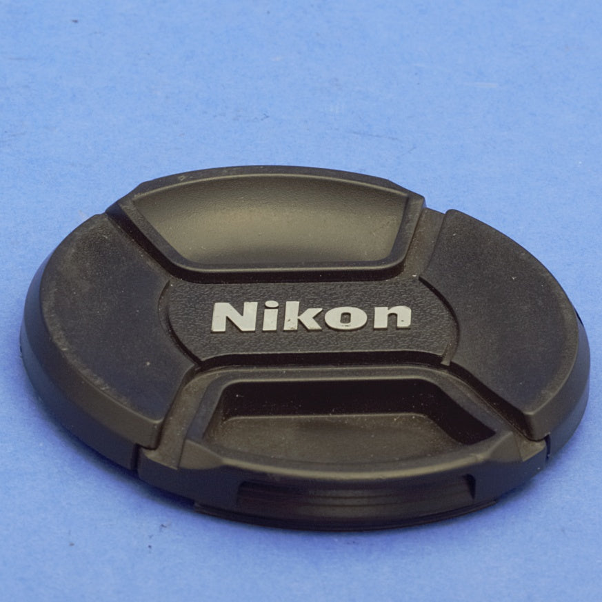 Nikon AF-S Nikkor 18-200mm 3.5-5.6 VR Lens