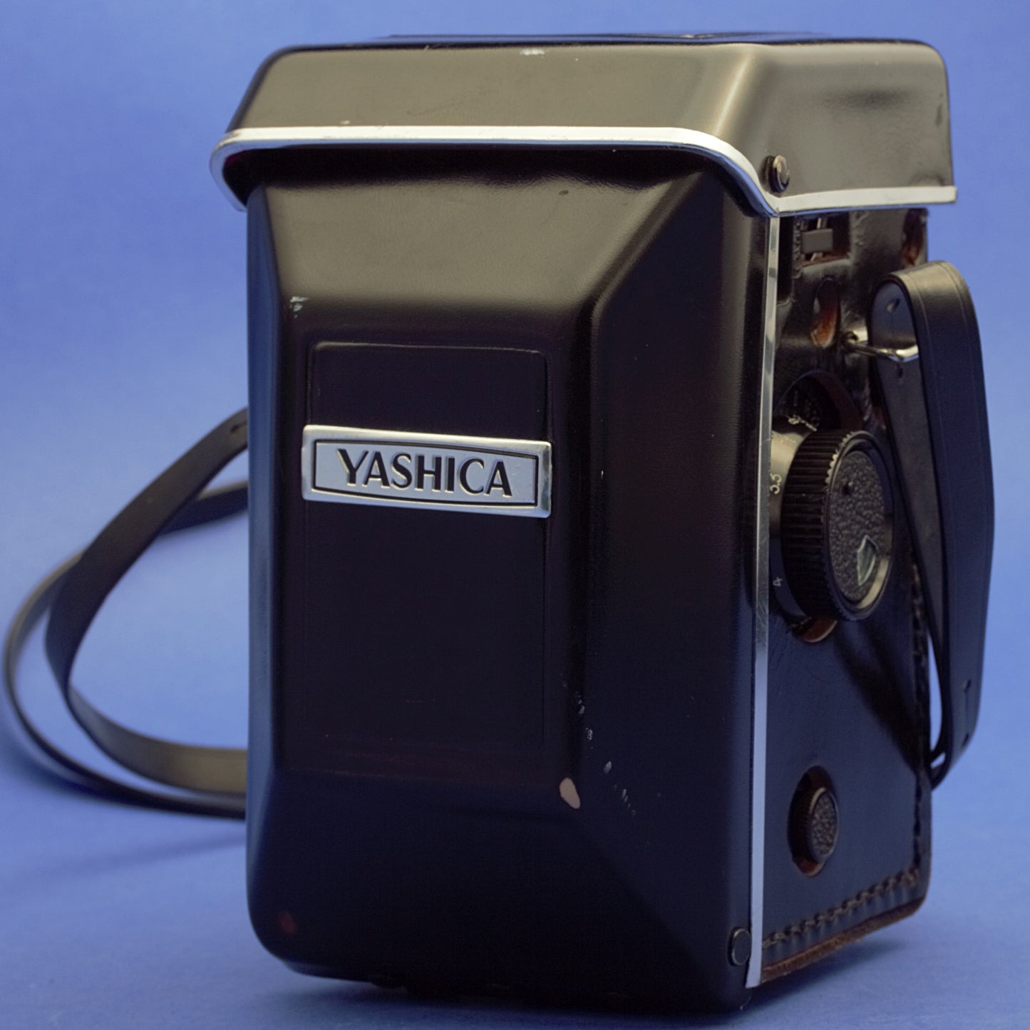 Yashica Mat-124G Medium Format Camera