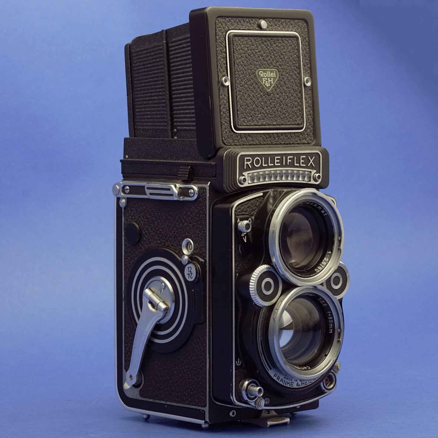Rolleiflex 2.8F Medium Format Camera 12/24 Planar Lens Coupled Meter
