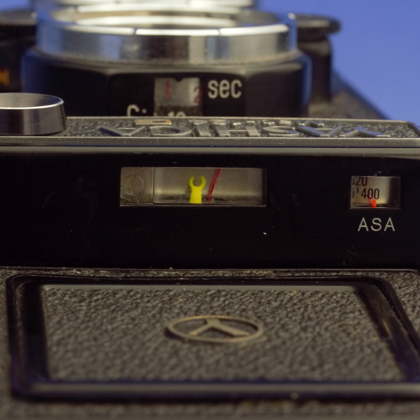 Yashica Mat-124G Medium Format Camera