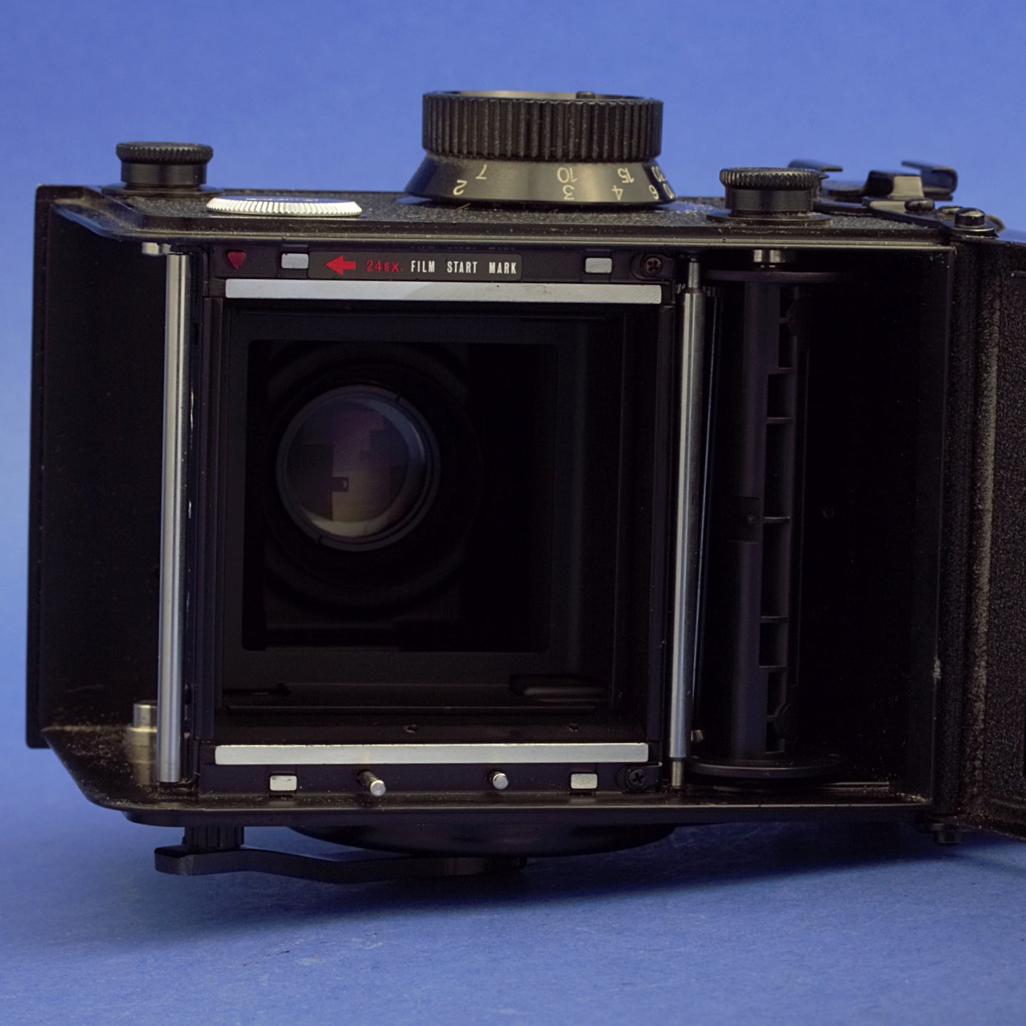 Yashica Mat-124G Medium Format Camera