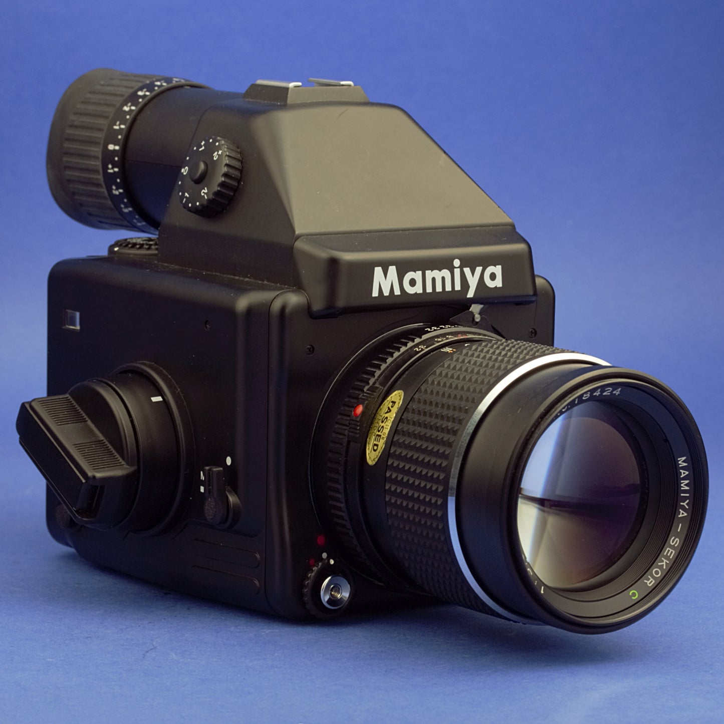 Mamiya 645E Medium Format Camera Kit Beautiful Condition