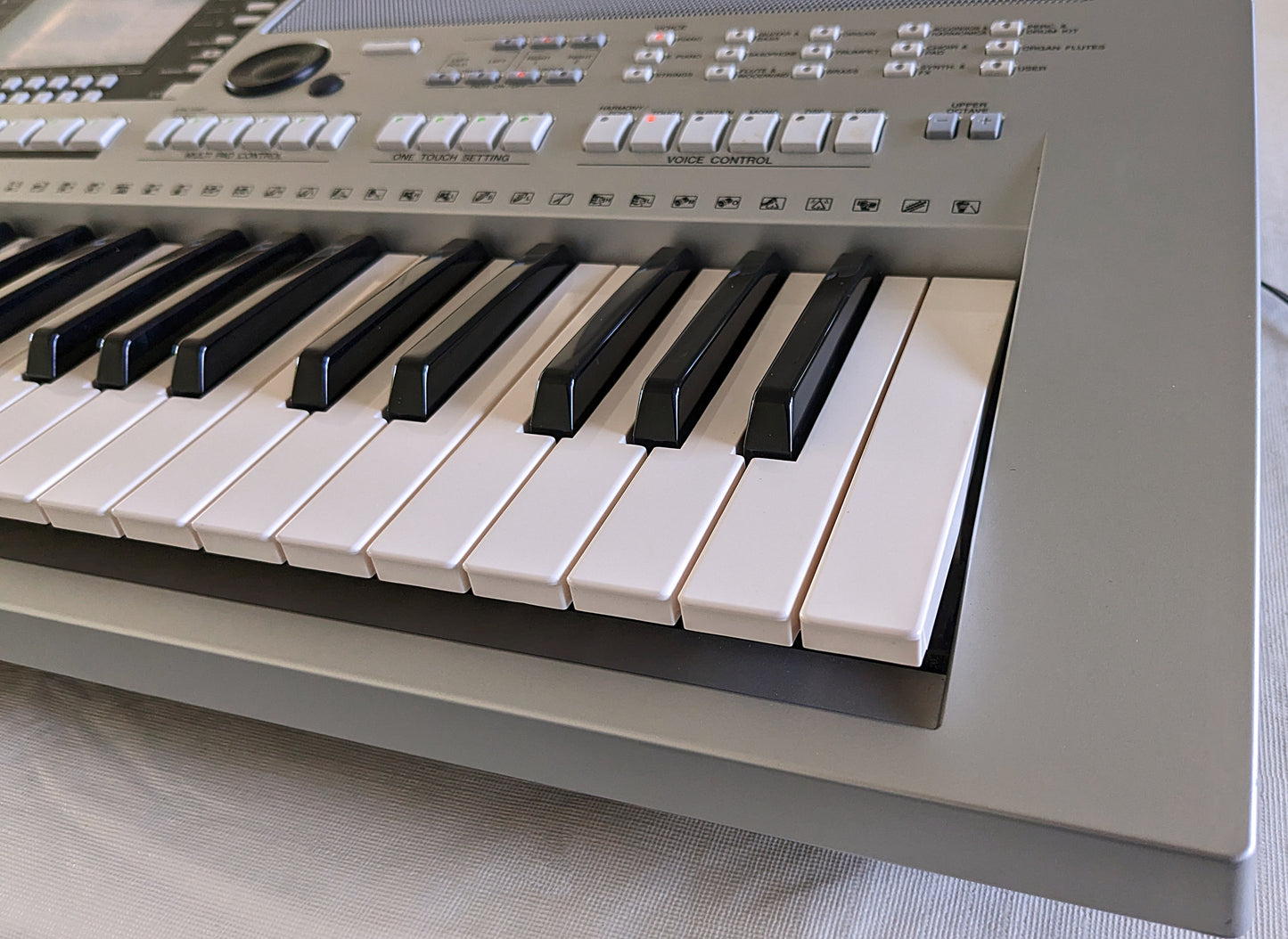 Yamaha PSR-S910 61-Key Arranger Workstation Keyboard Beautiful Condition