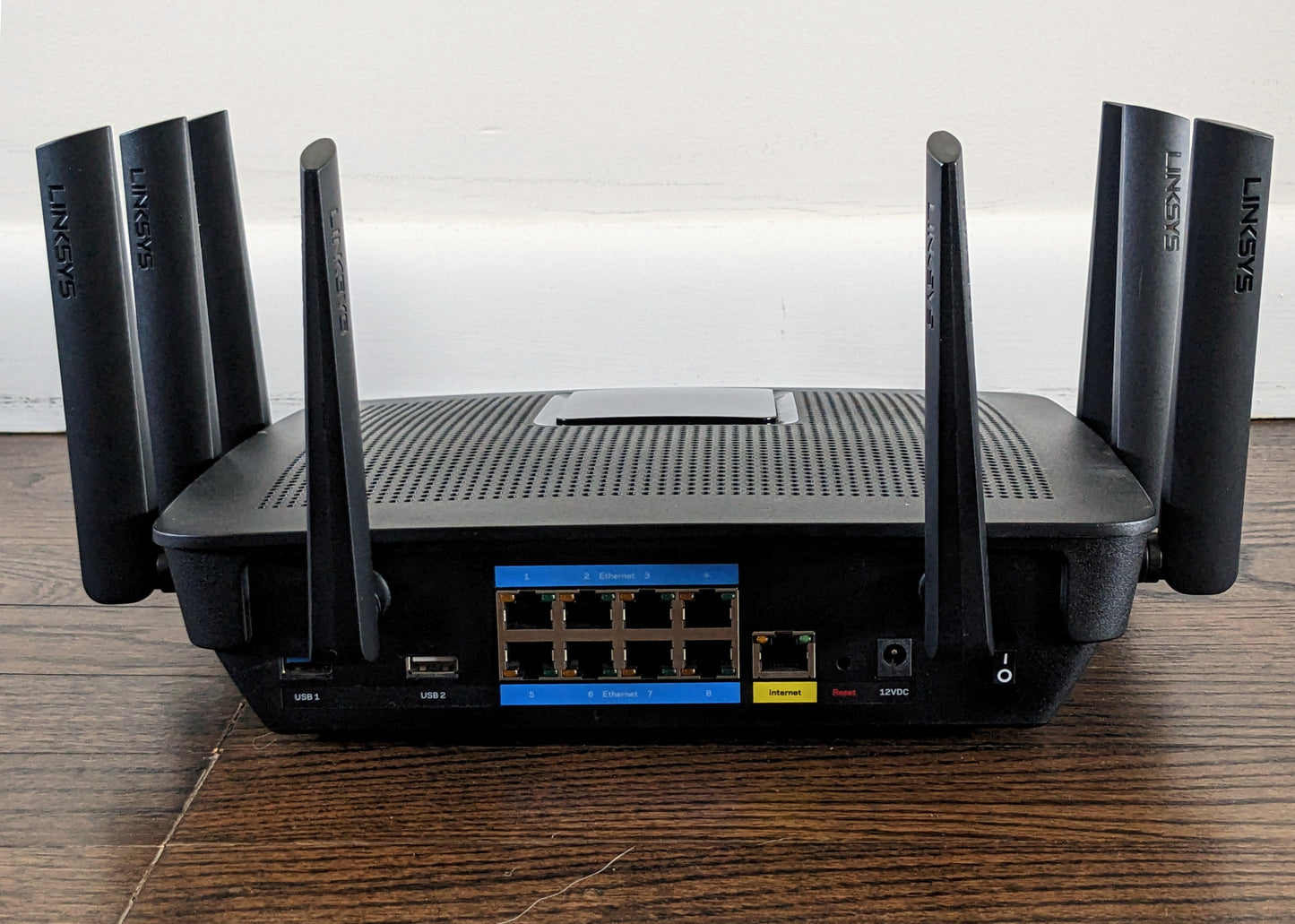 Linksys EA9500 Wireless Router Excellent Condition