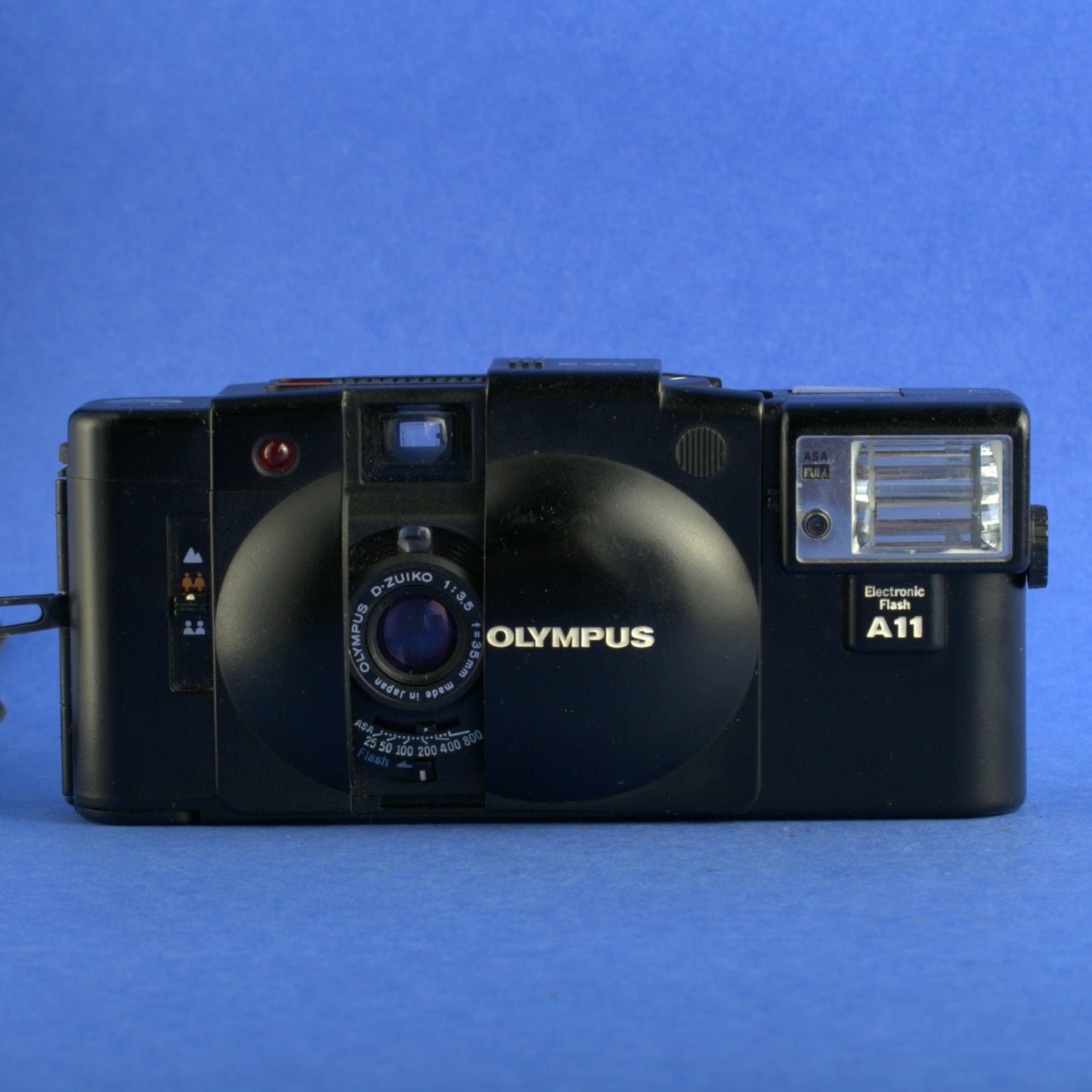 Olympus XA2 Film Camera with A11 Flash Beautiful Condition