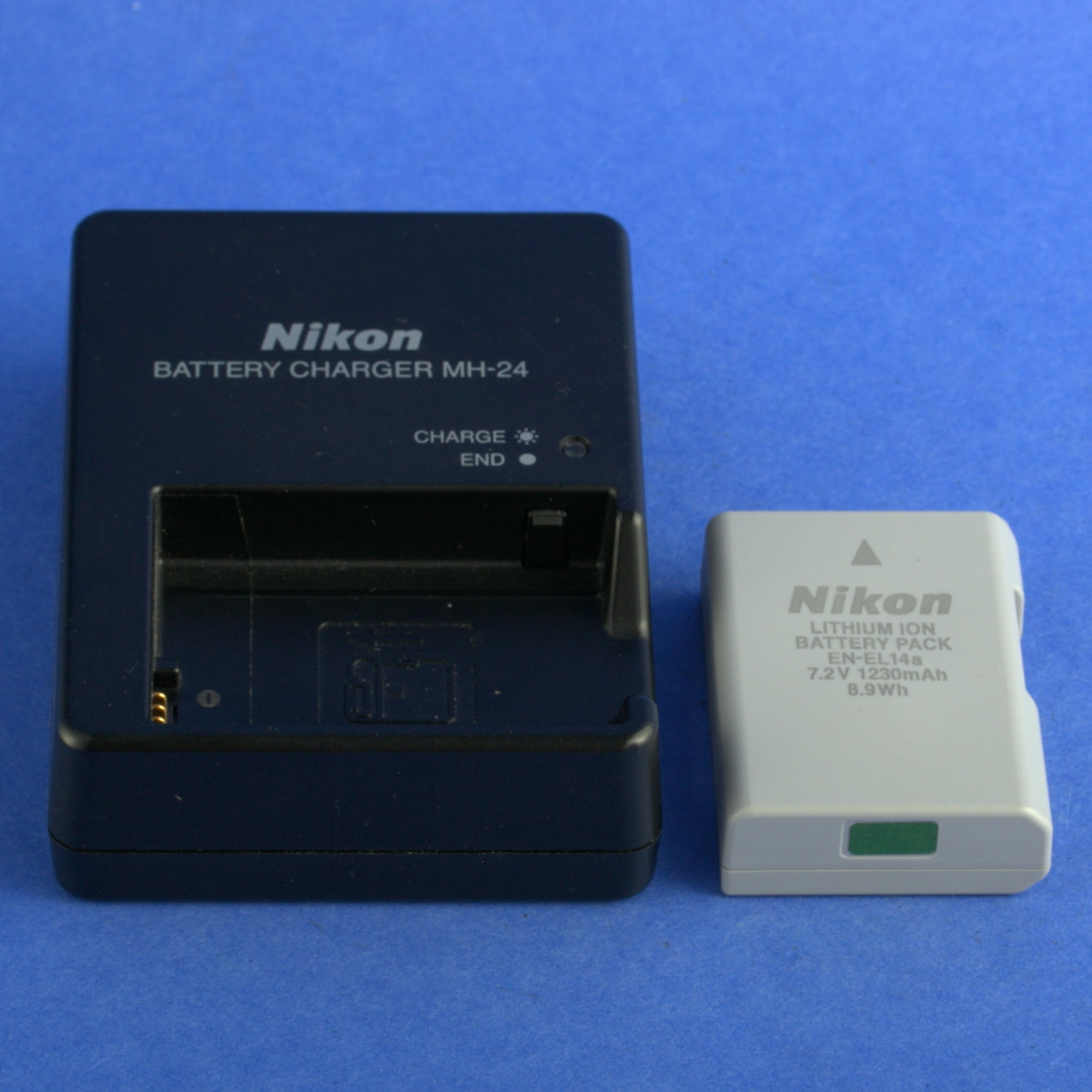 Nikon D5300 Digital Camera Body 1100 Actuations Mint Condition