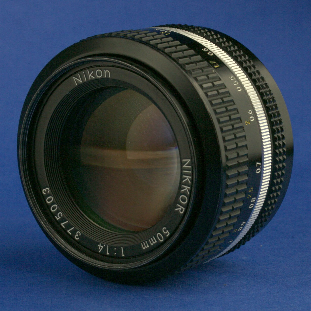 Late Nikon Nikkor 50mm 1.4 Non-Ai Lens Beautiful Condition