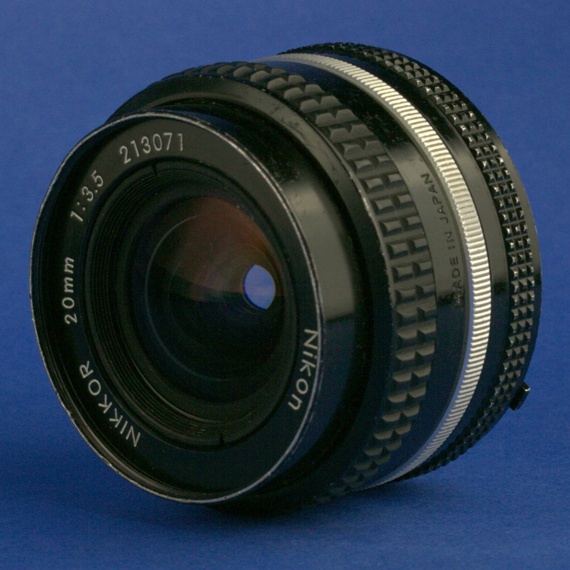 Nikon Nikkor 20mm 3.5 Ai-S Lens