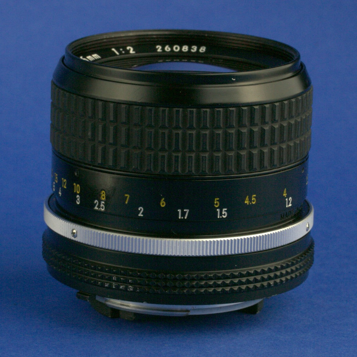 Nikon Nikkor 85mm F2 Ai Lens Beautiful Condition