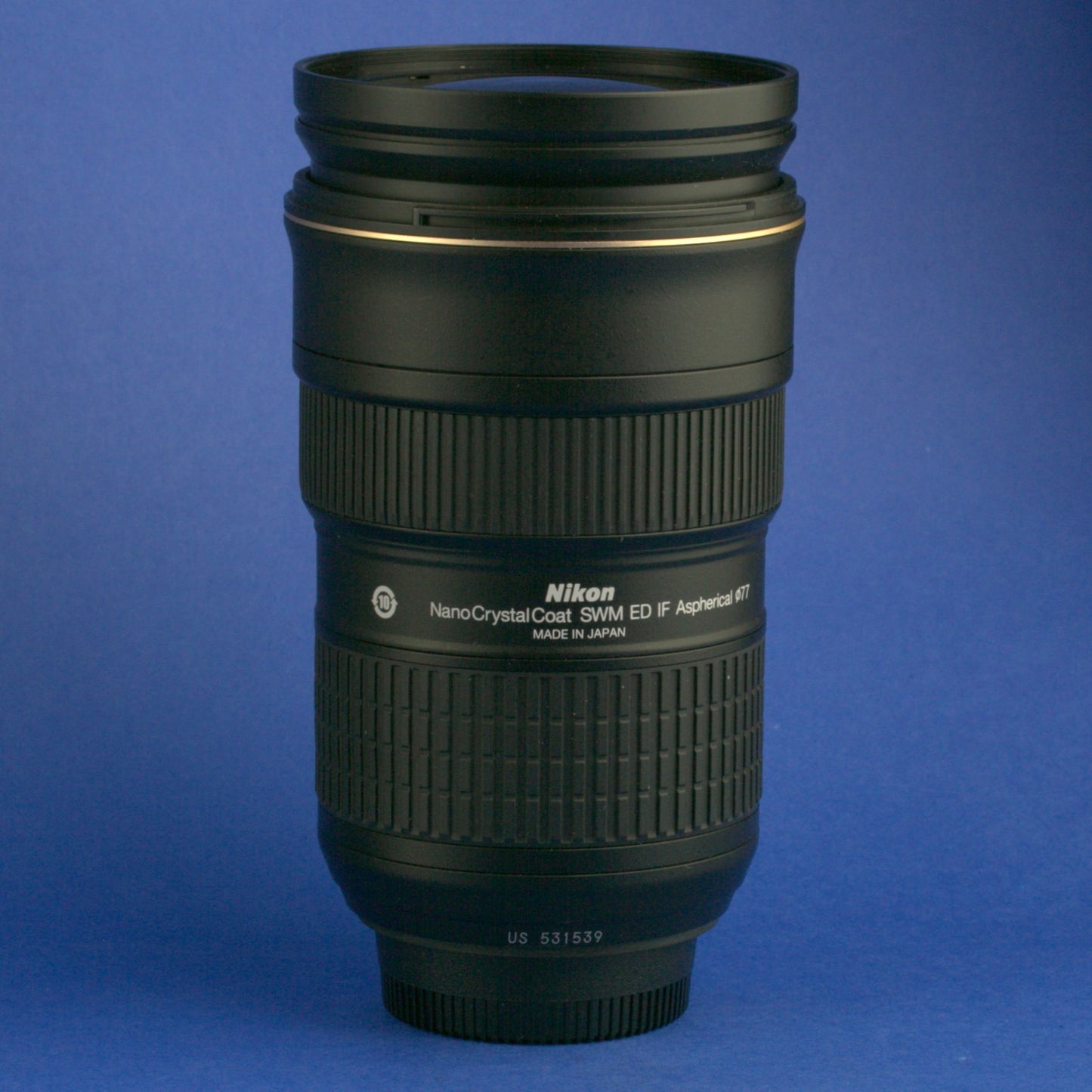 Nikon AF-S Nikkor 24-70mm 2.8 Lens US Model Mint Condition