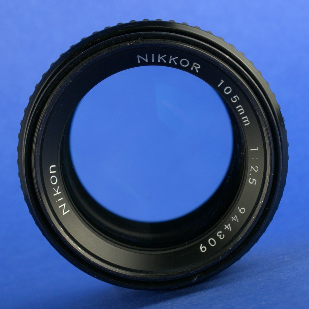 Nikon Nikkor 105mm 2.5 Ai-S