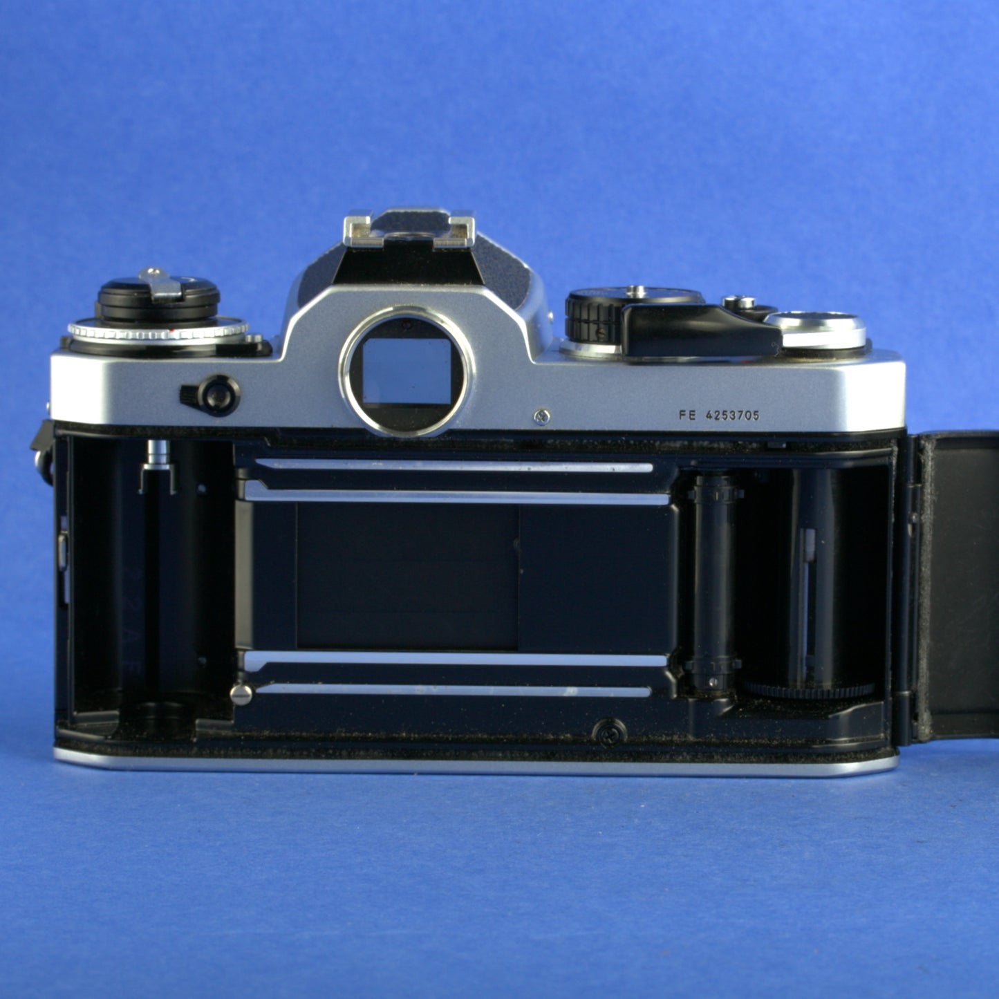 Nikon FE Film Camera  Body Beautiful Condition