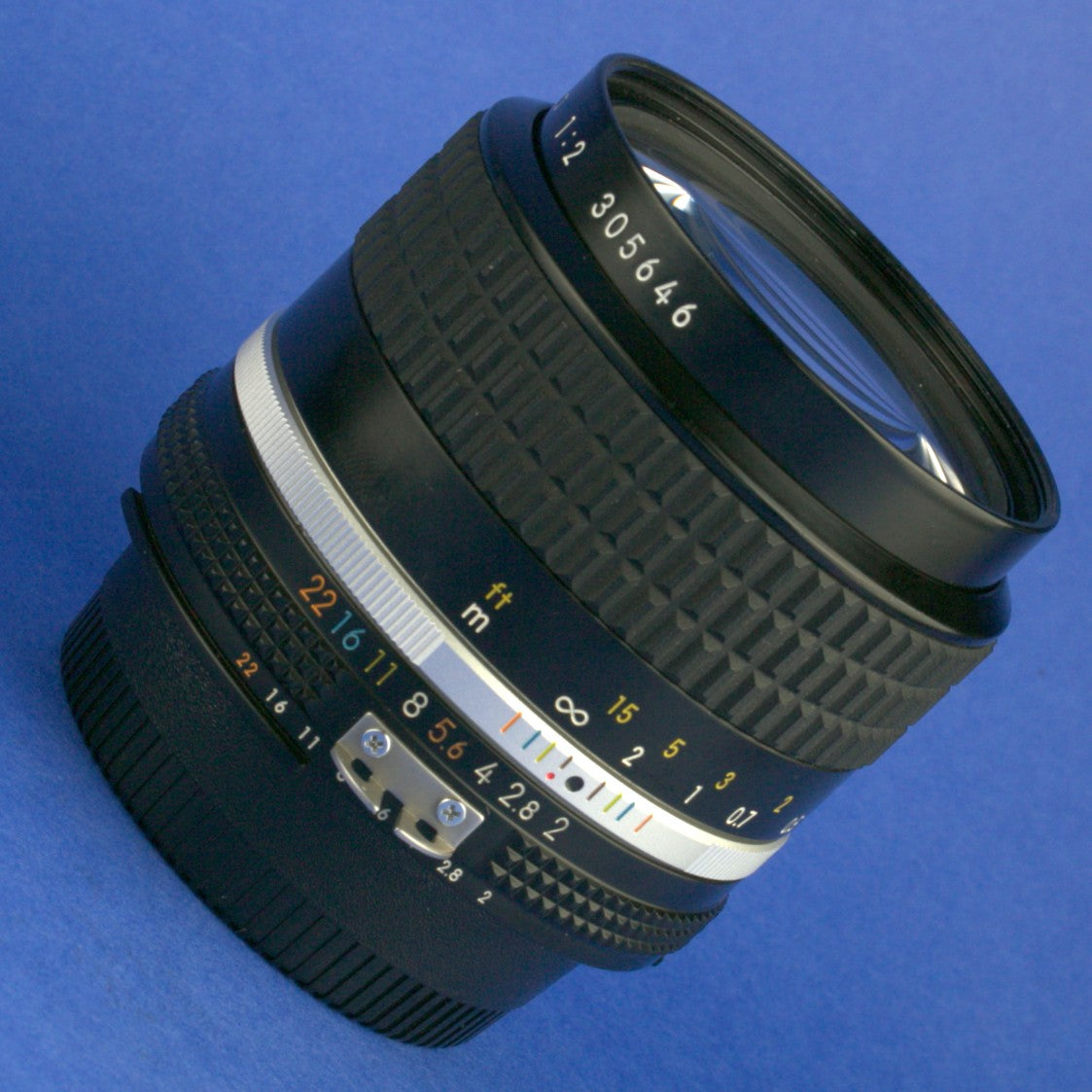 Nikon Nikkor 35mm F2 Ai-S Lens Beautiful Condition