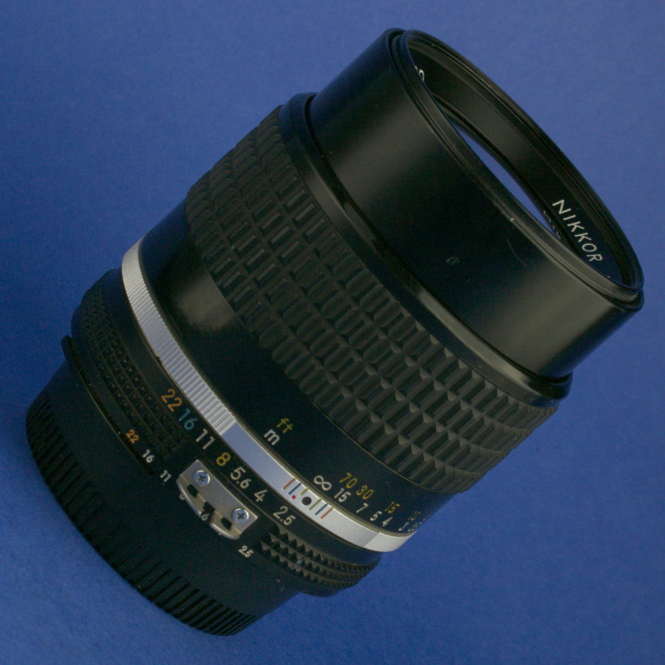 Nikon Nikkor 105mm 2.5 Ai-S Lens