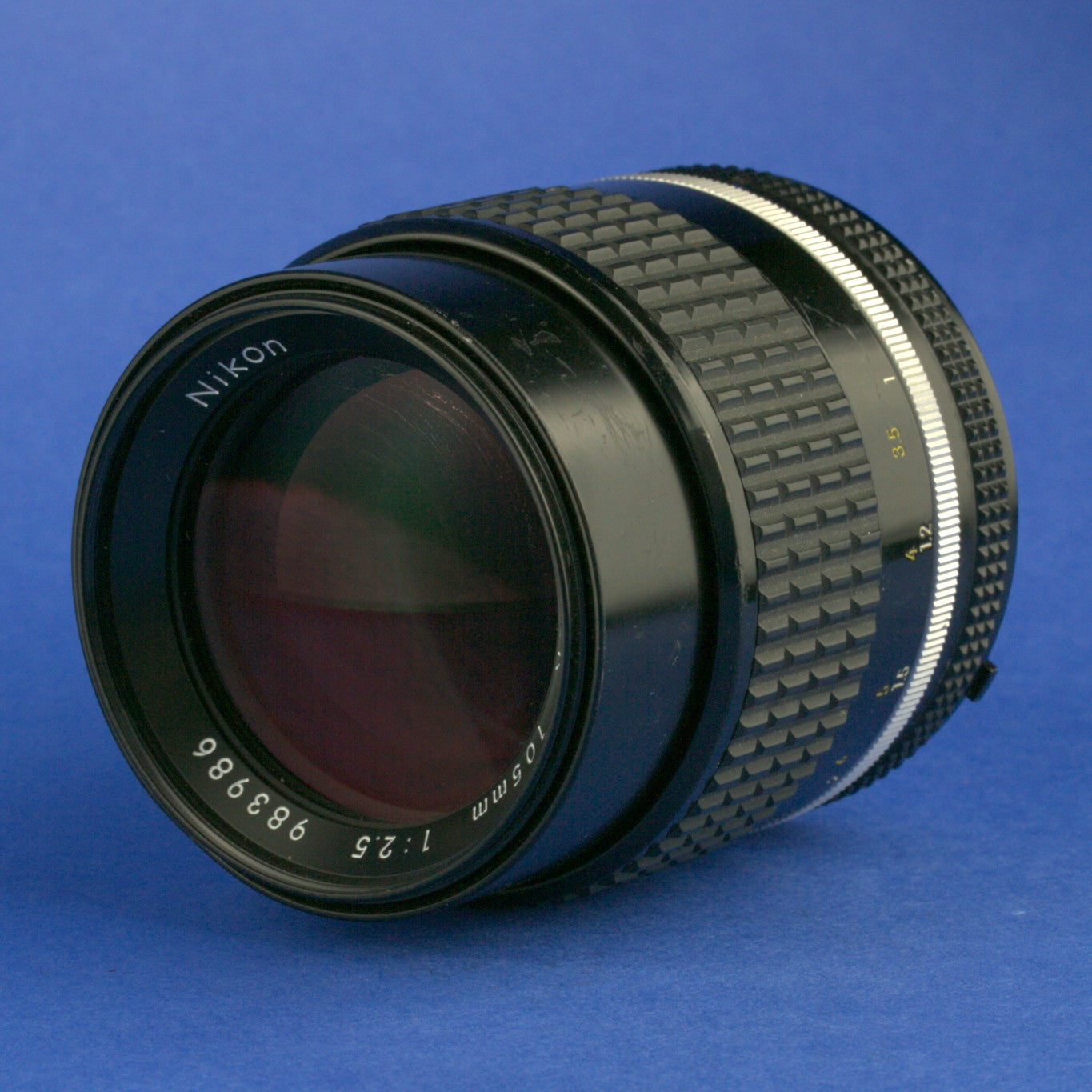 Nikon Nikkor 105mm 2.5 Ai-S Lens