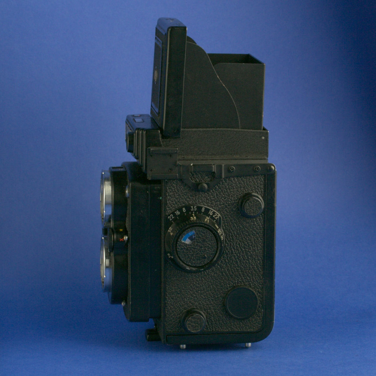 Yashica Mat-124G Medium Format Camera *** READ ***