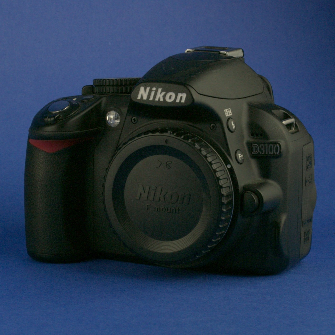 Nikon D3100 Digital Camera Body 2800 Actuations Beautiful Condition