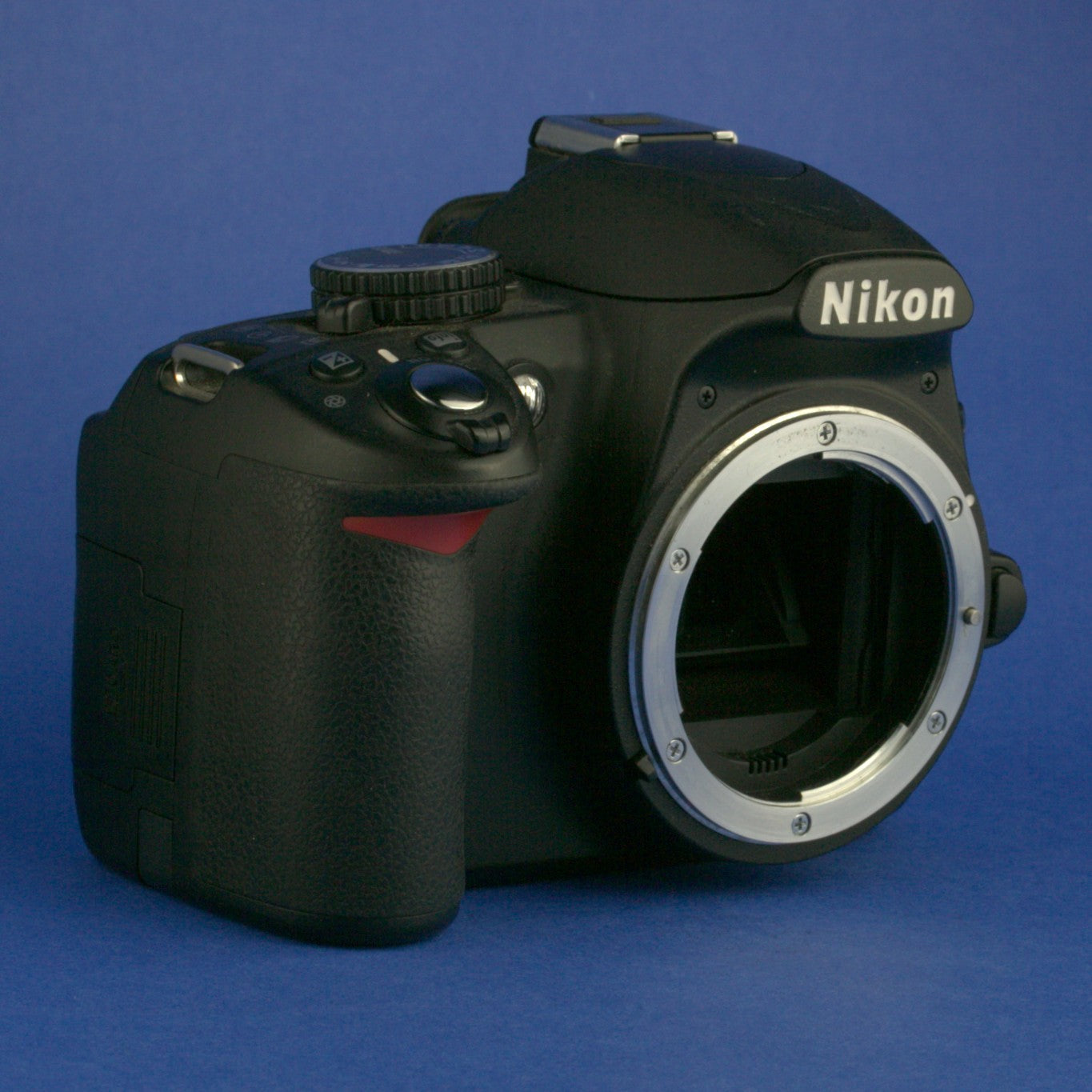 Nikon D3100 Digital Camera Body 2800 Actuations Beautiful Condition
