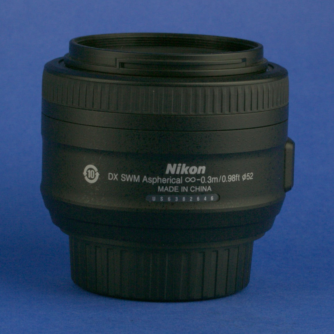 Nikon AF-S Nikkor 35mm 1.8 G DX Lens US Model Near mint Condition