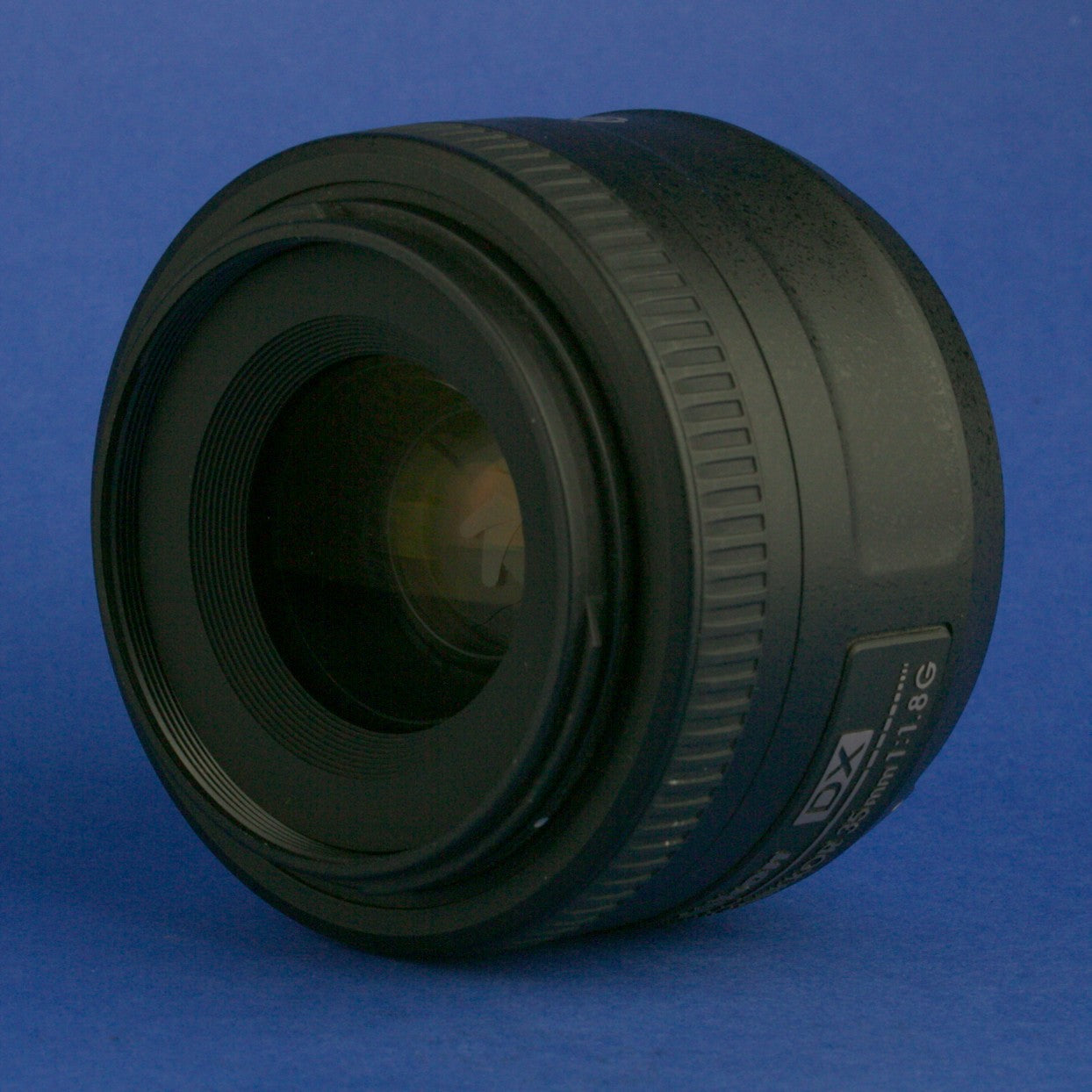 Nikon AF-S Nikkor 35mm 1.8 G DX Lens US Model Near mint Condition