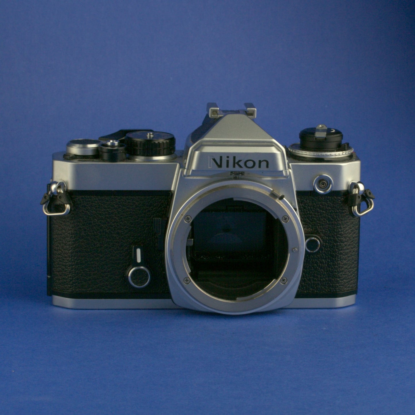 Nikon FE Film Camera Body *** READ ***