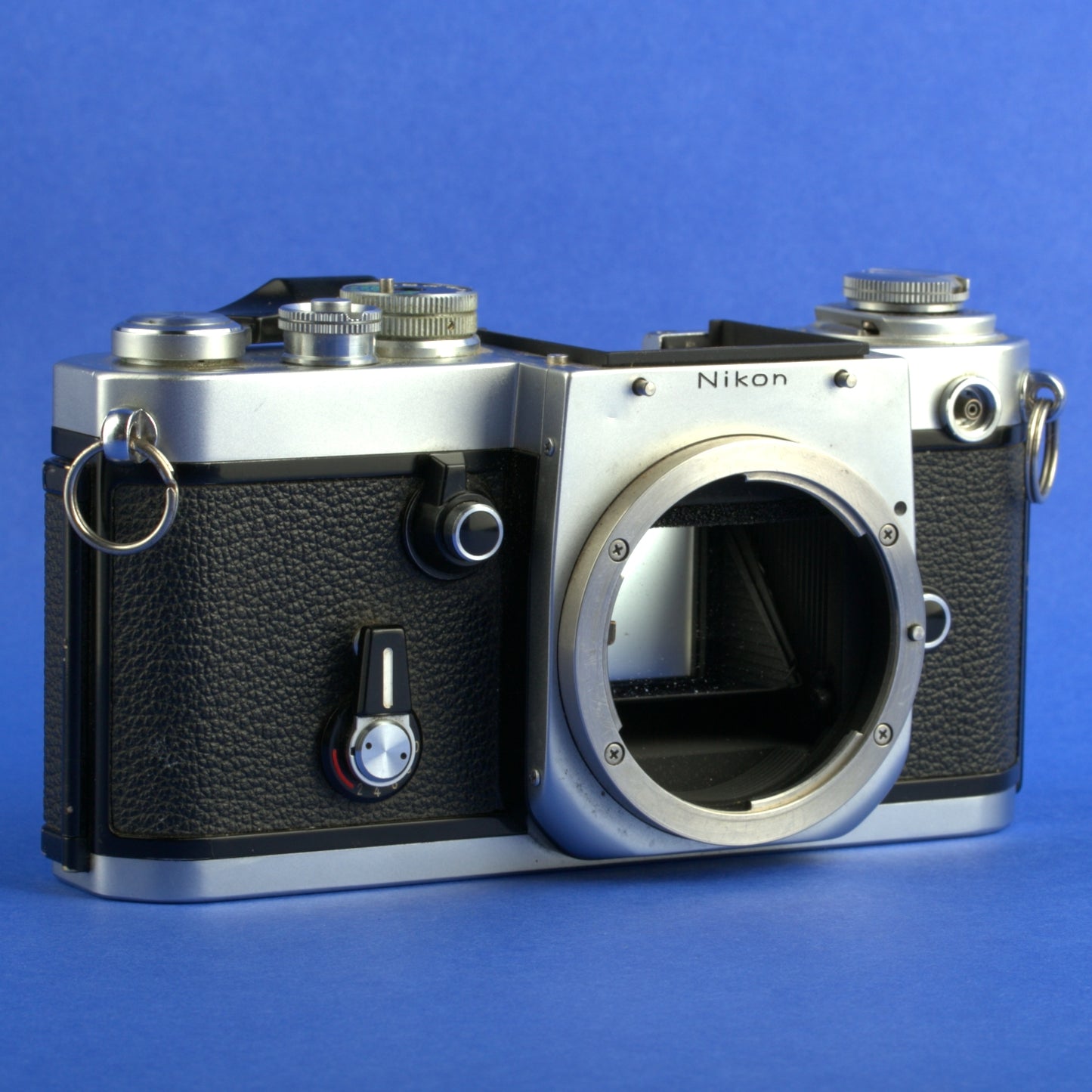 Nikon F2 Film Camera Body Only READ