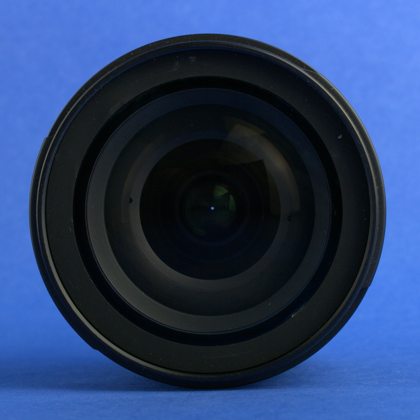Nikon AF-S 18-135mm 3.5-5.6 Lens US Model