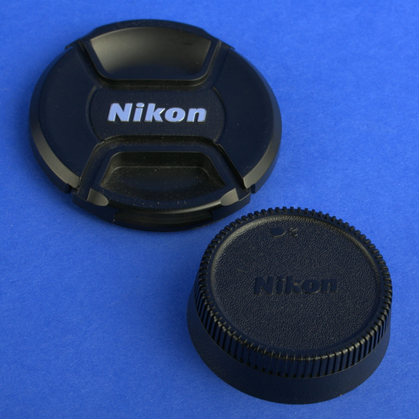 Nikon AF-S 18-135mm 3.5-5.6 Lens US Model