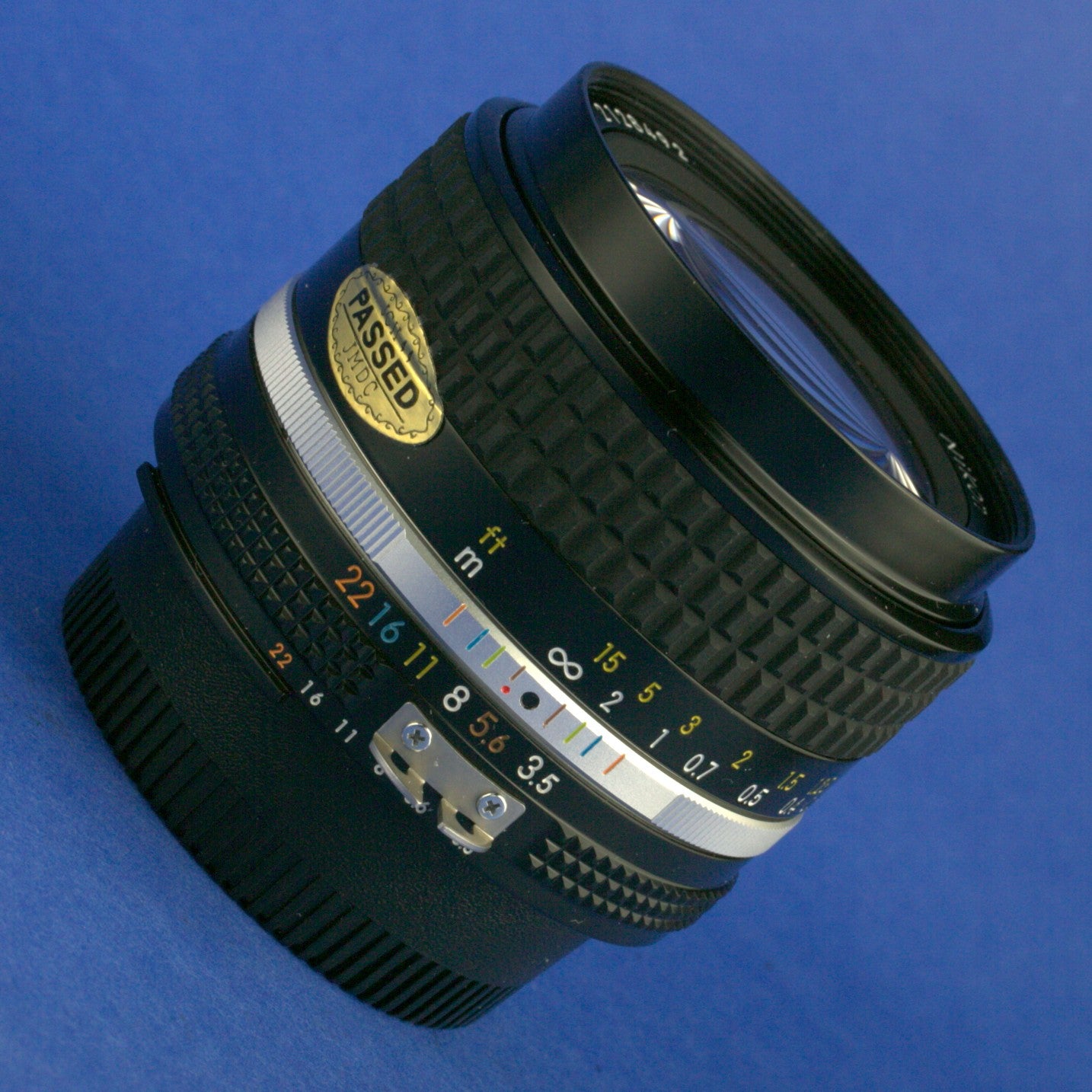 Nikon Nikkor 28mm 3.5 Ai-S Lens Mint Condition