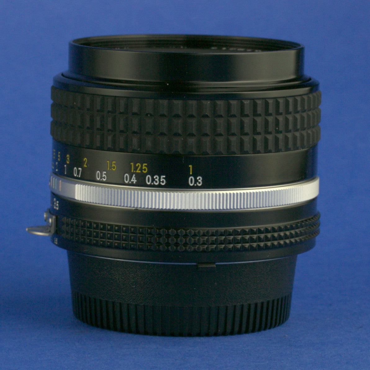Nikon Nikkor 28mm 3.5 Ai-S Lens Mint Condition