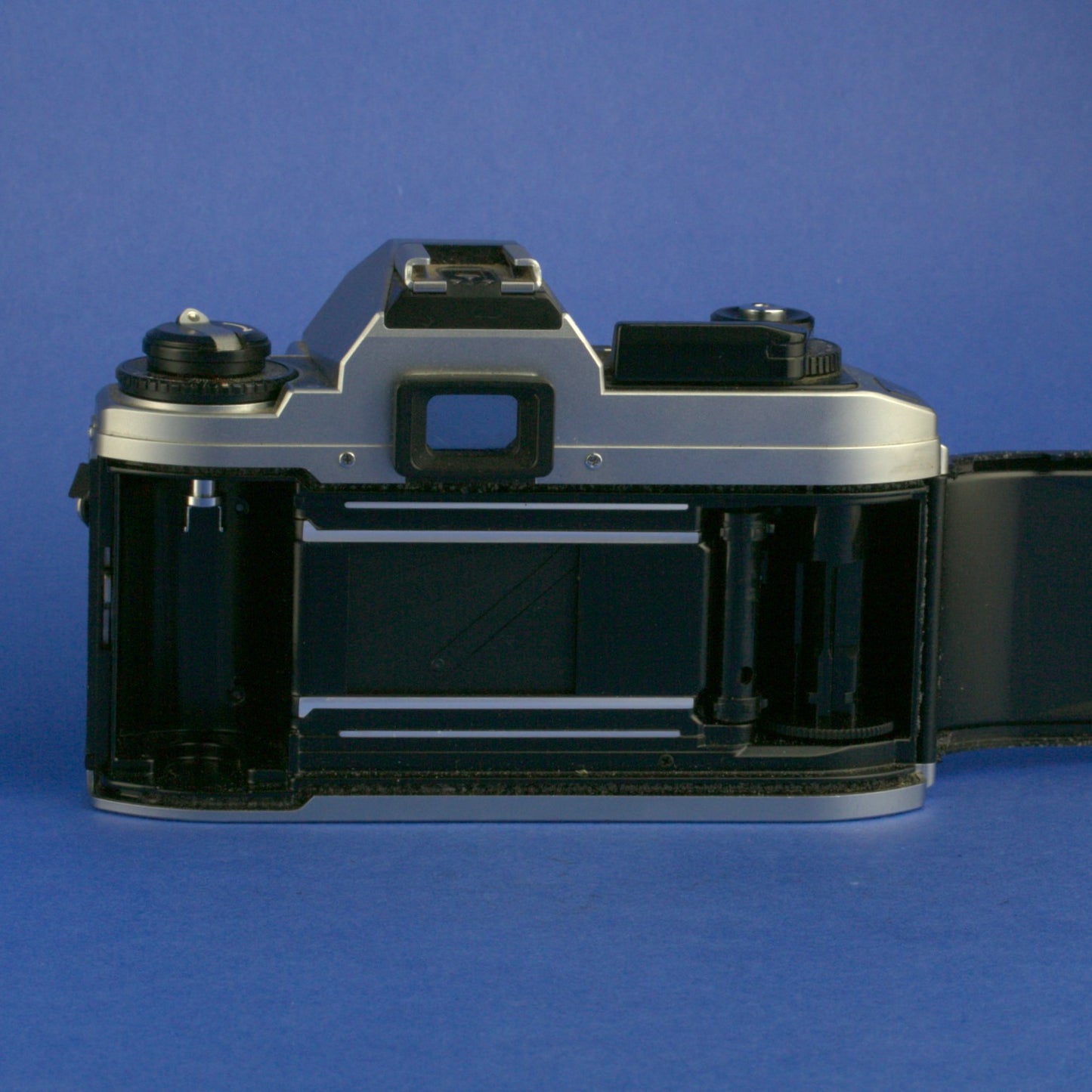 Nikon FG-20 Film Camera Body Near Mint Condition