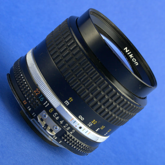 Nikon Nikkor 85mm F2 Ai-S Lens