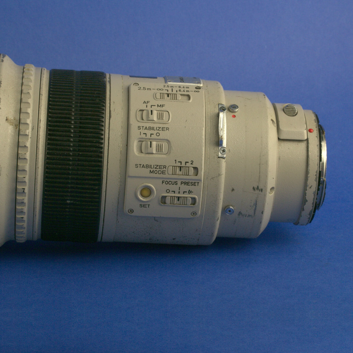 *** READ *** Canon EF 300mm 2.8 L IS Lens